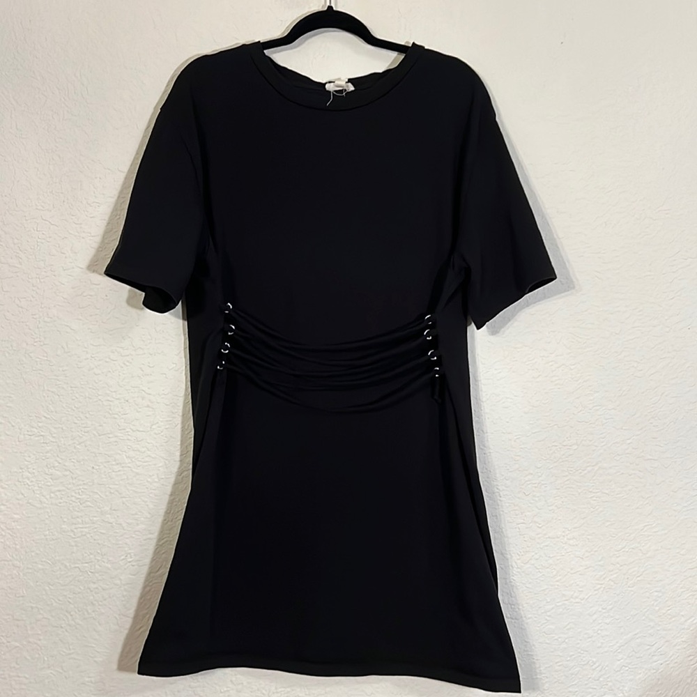 Silence + Noise Corset T-Shirt dress, size extra large.